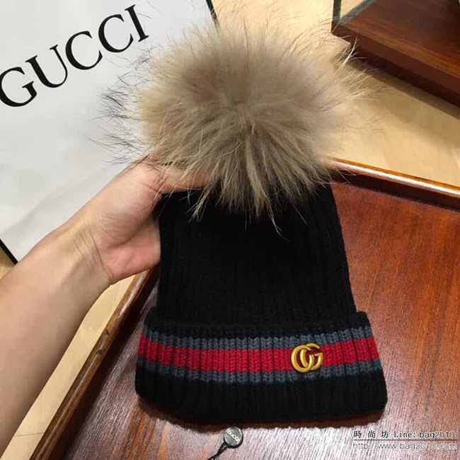 GUCCI古馳 新款百搭 羊毛配狐狸毛球原單帽子 男女同款 LLWJ5835